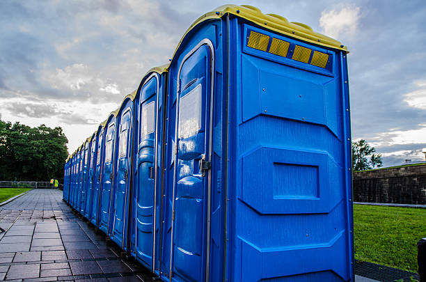 Best Porta potty delivery and setup  in Mariemont, OH
